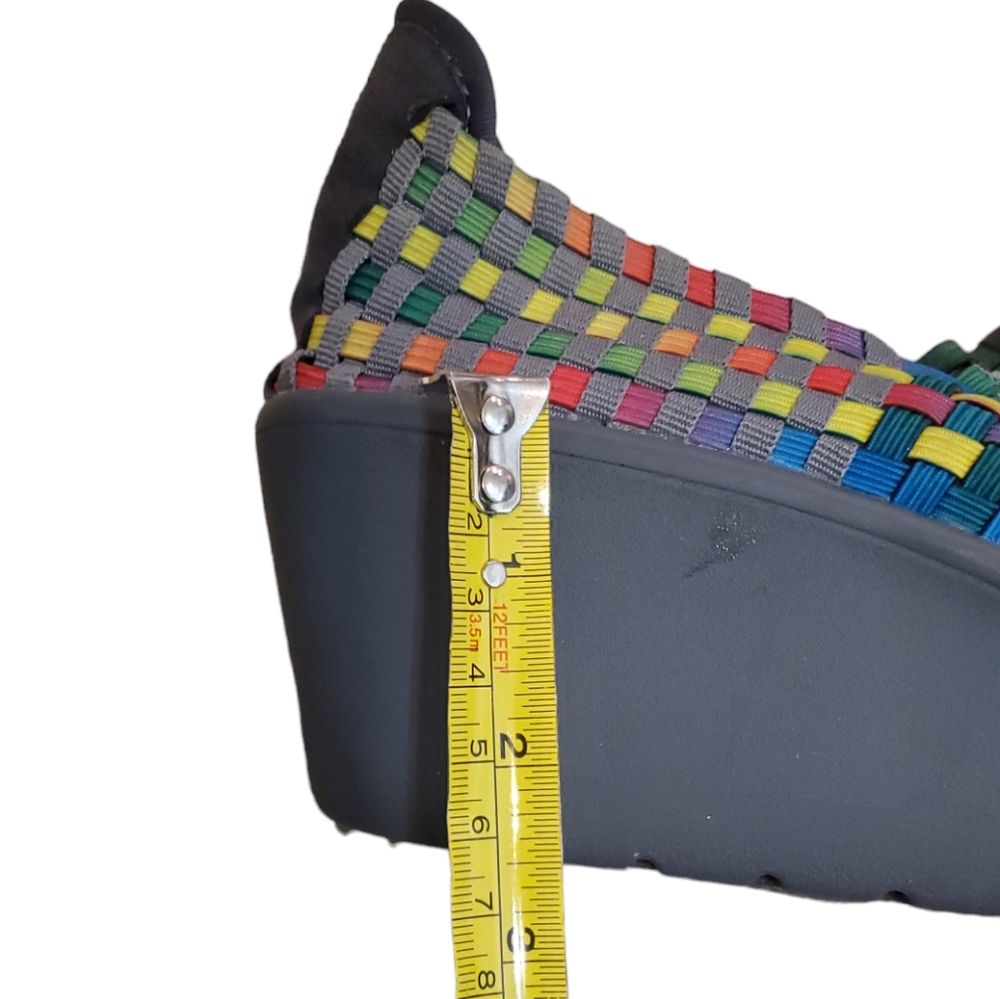 Steven by Steve Madden "Brice" Wedges Rainbow Woven Multi Color Size 10 - Picture 8 of 8